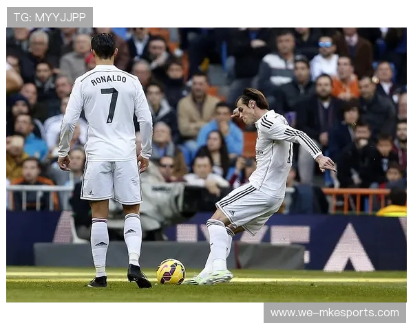 足球巨星挥别绿茵场那些感人至深的告别时刻与背后的故事